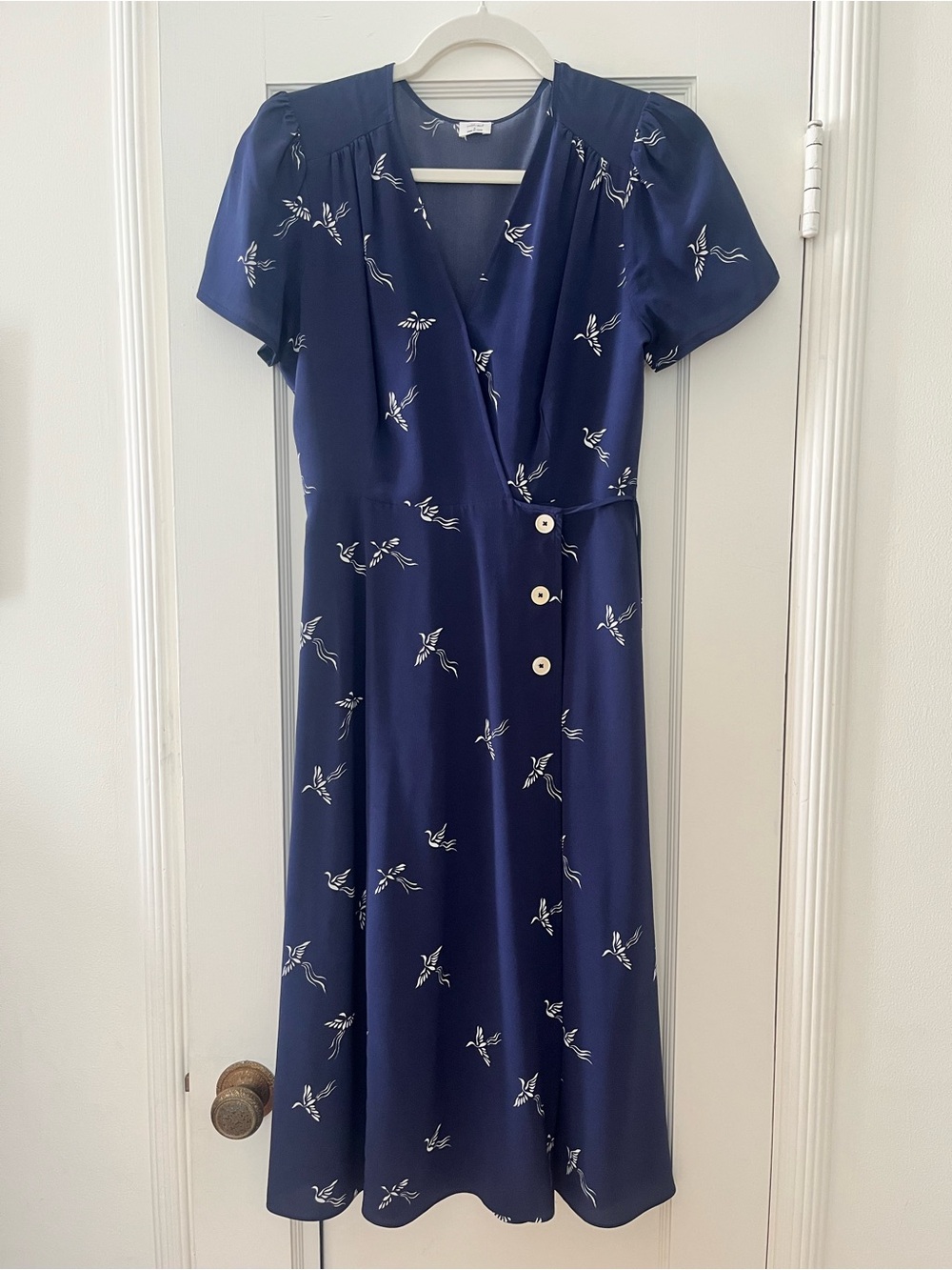 Aritzia Wilfred blue silk wrap dress size 4